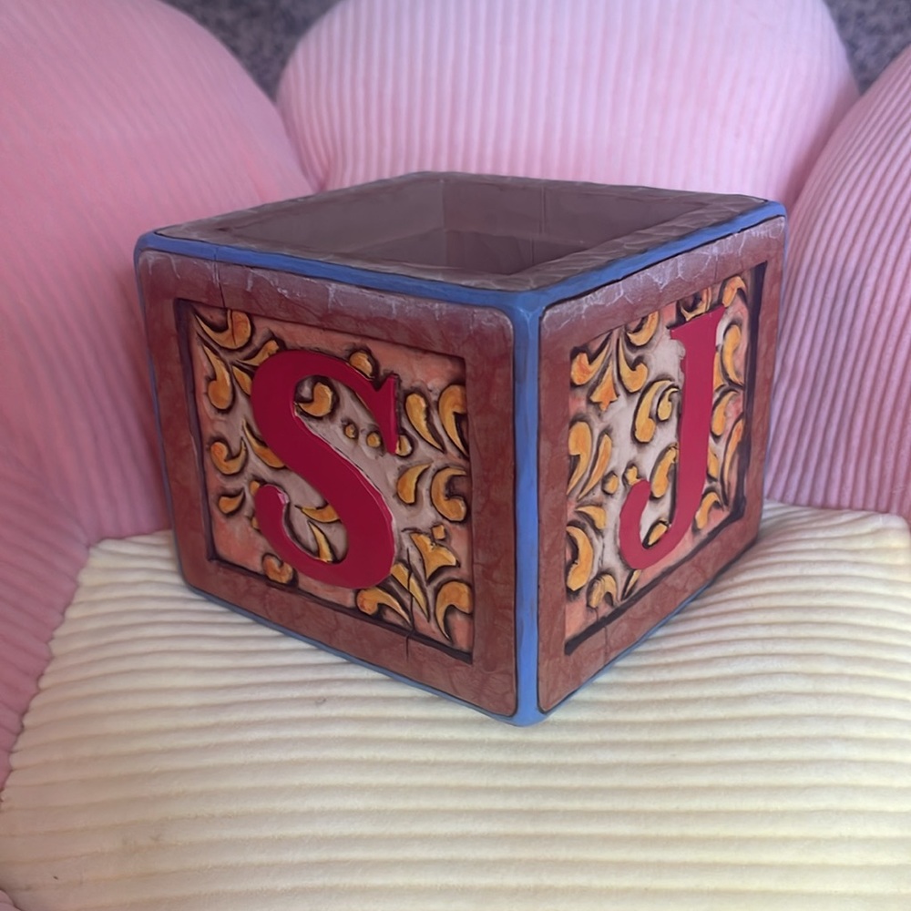 Tinkerbell collectors item - Picture 4 of 7